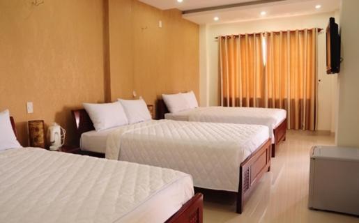 Canh Buom Hotel Danang Room photo